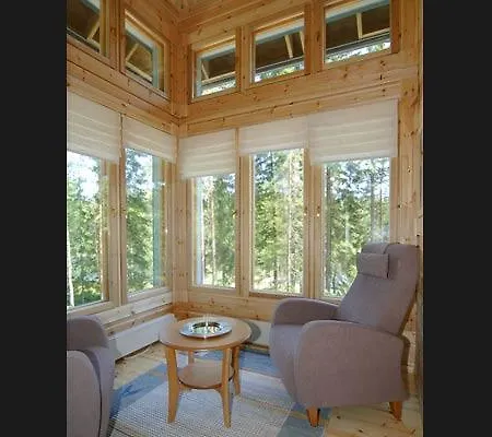 Harkaniemi Cottages فندق